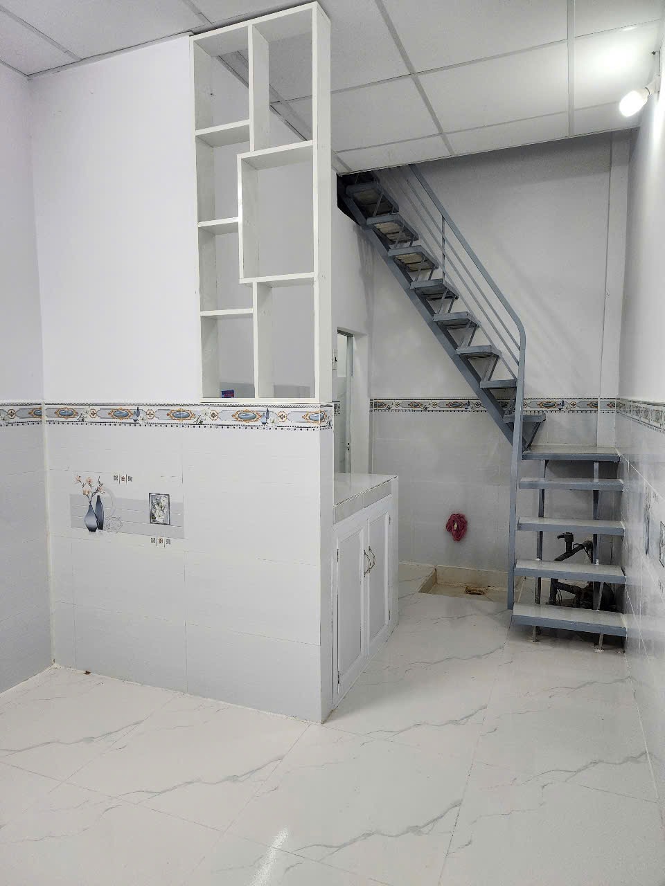 Bán Gấp Nhà Hóc Môn Giá Rẻ 350 Triệu - Vị Trí Đắc Địa