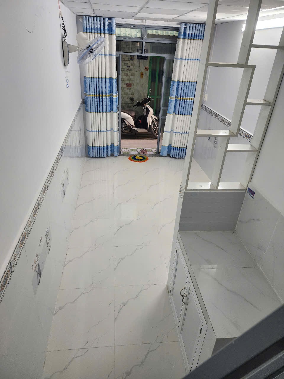 Bán Gấp Nhà Hóc Môn Giá Rẻ 350 Triệu - Vị Trí Đắc Địa
