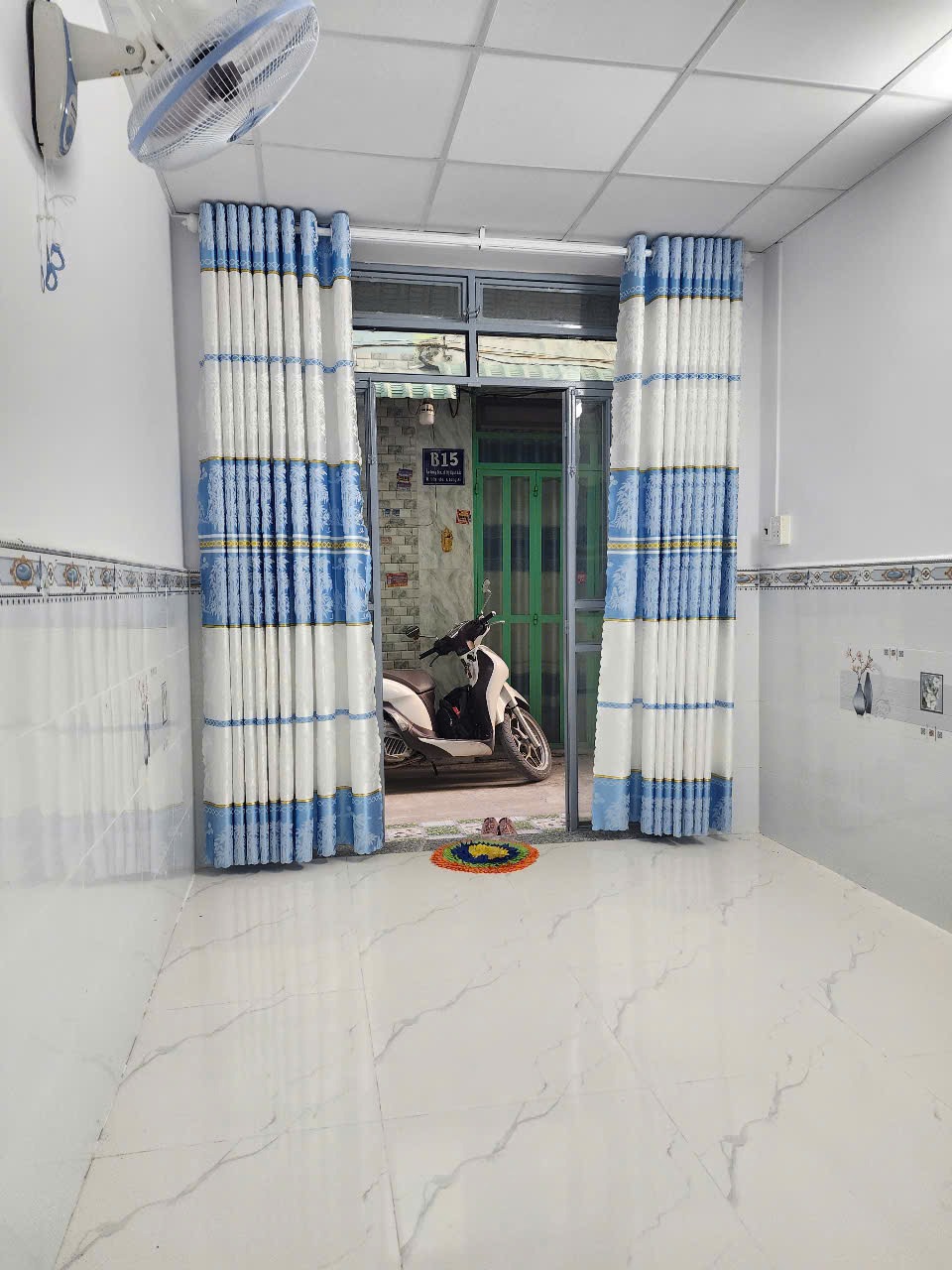 Bán Gấp Nhà Hóc Môn Giá Rẻ 350 Triệu - Vị Trí Đắc Địa