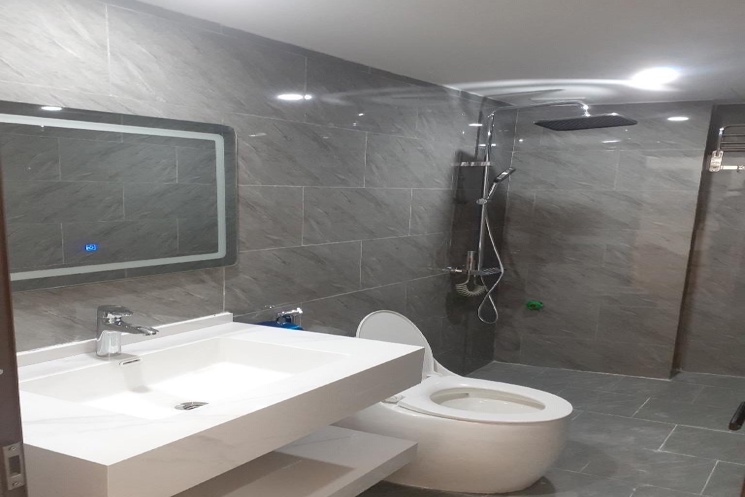 DƯƠNG QUẢNG HÀM 35M x5 TẦNG 8,8 TỶ,NGÕ BA GÁC,CÁCH Ô TÔ 20M,50M RA PHỐ,NHÀ ĐẸP