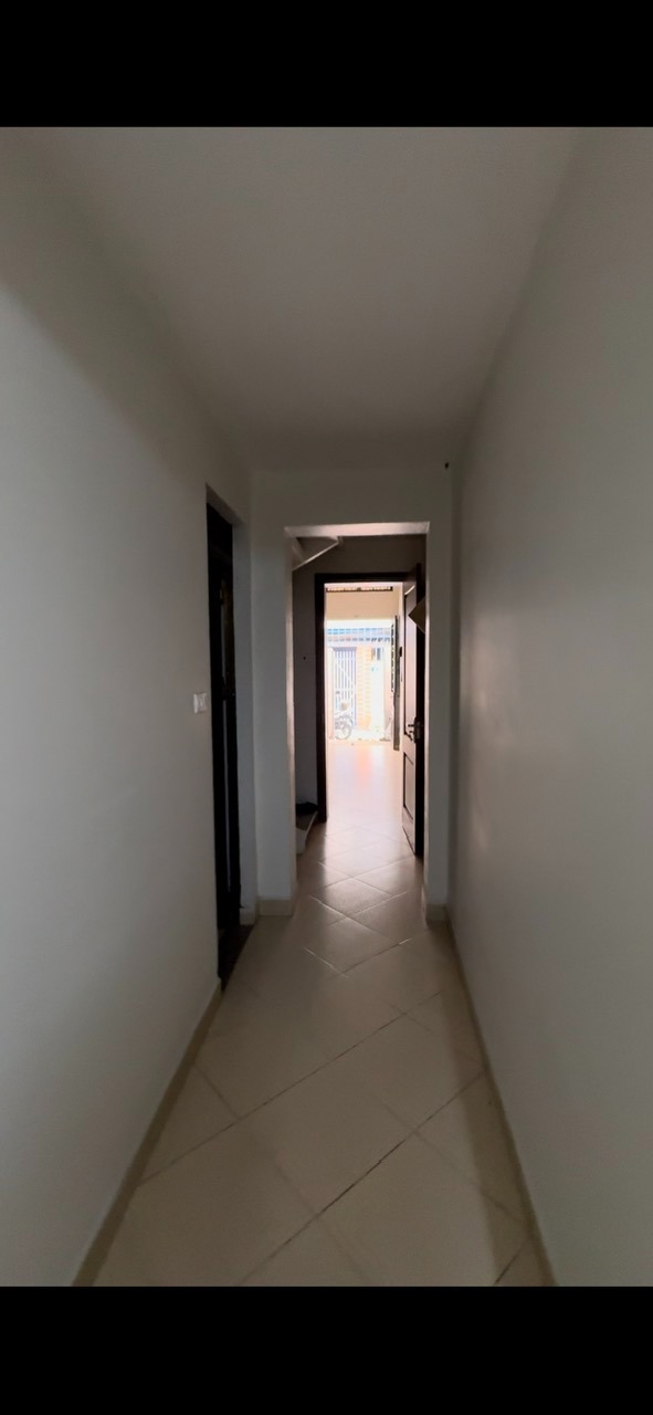Bán Đất Tặng Nhà Phú Diễn - Lô Phân Lô Cán Bộ, Vị Trí Đẹp, Gần Ô Tô