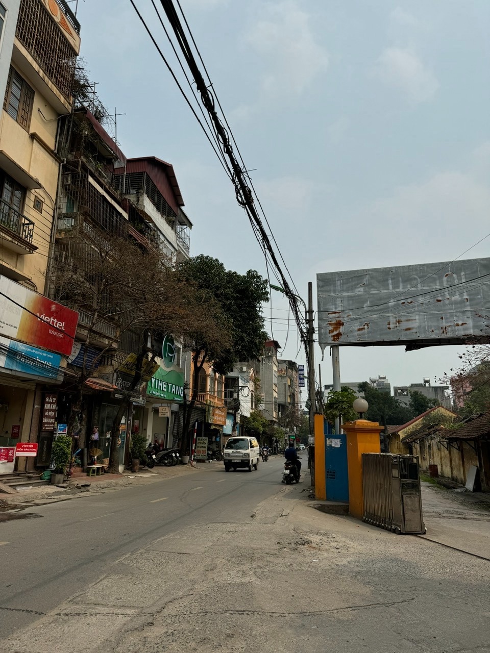 Bán Đất Tặng Nhà Phú Diễn - Lô Phân Lô Cán Bộ, Vị Trí Đẹp, Gần Ô Tô
