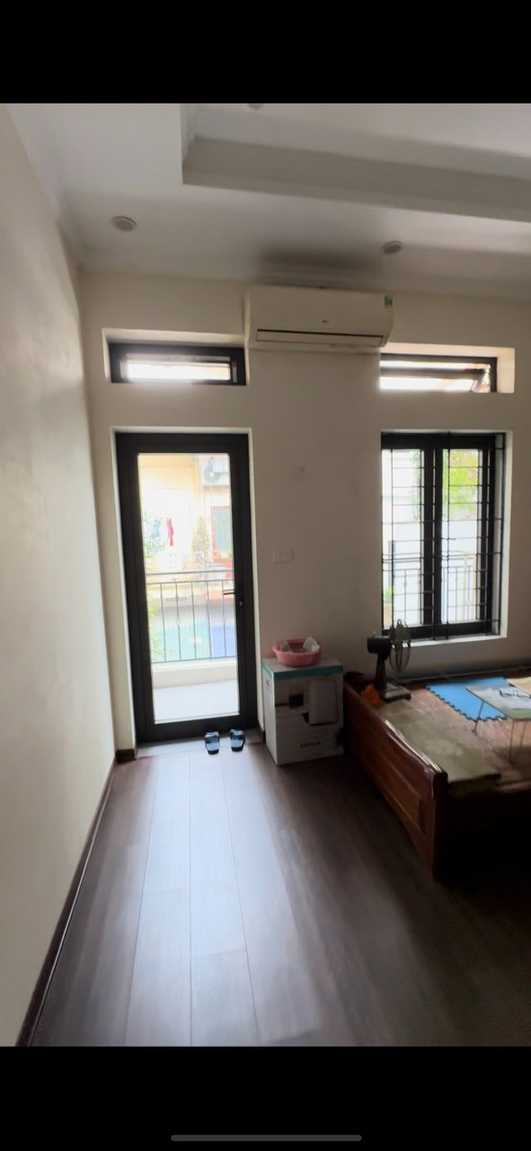 Bán Đất Tặng Nhà Phú Diễn - Lô Phân Lô Cán Bộ, Vị Trí Đẹp, Gần Ô Tô