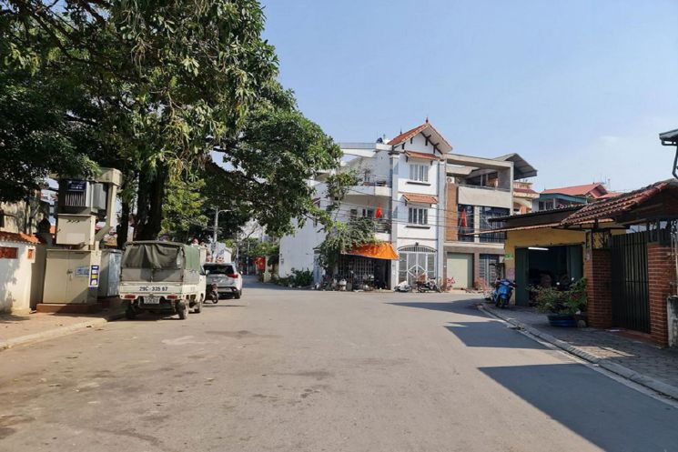 Bán đất Đa Tốn, Gia Lâm, Hà Nội, lô góc 55m2 siêu đẹp, đường 3 ô tô tránh giá đầu tư. Lh 0989894845
