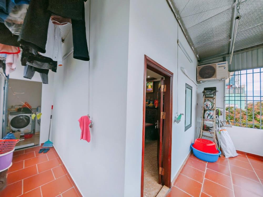 Bán nhà Doãn Kế Thiện, Cầu Giấy - 6 tầng, 30.5m2, Ô Tô Vào Nhà - 11.8 tỷ