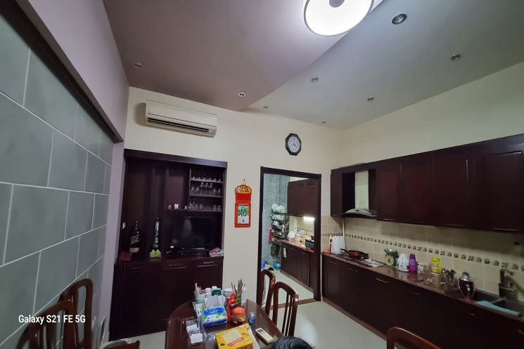 BÁN NHÀ MẶT PHỐ THANH XUÂN, GẦN NGÃ TƯ SỞ KINH DOANH SẦM UẤT, 83M2 MẶT TIỀN RỘNG CHỈ 21.X TỶ
