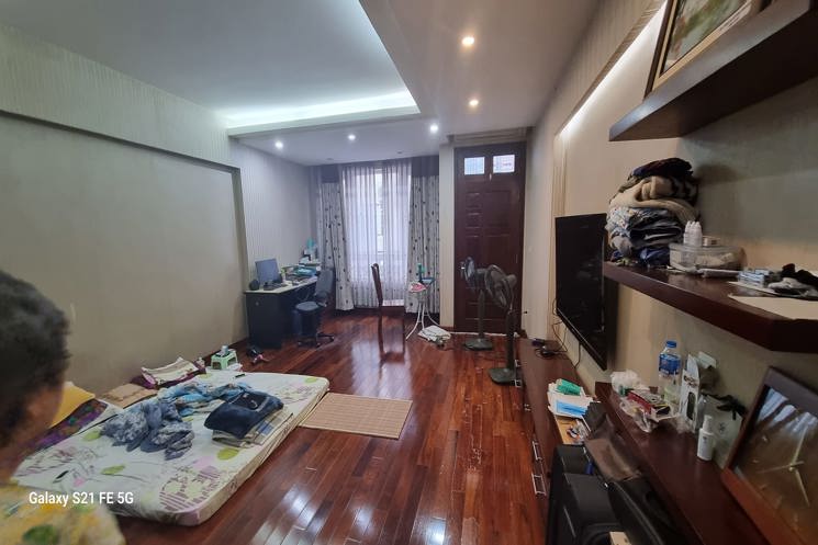 BÁN NHÀ MẶT PHỐ THANH XUÂN, GẦN NGÃ TƯ SỞ KINH DOANH SẦM UẤT, 83M2 MẶT TIỀN RỘNG CHỈ 21.X TỶ