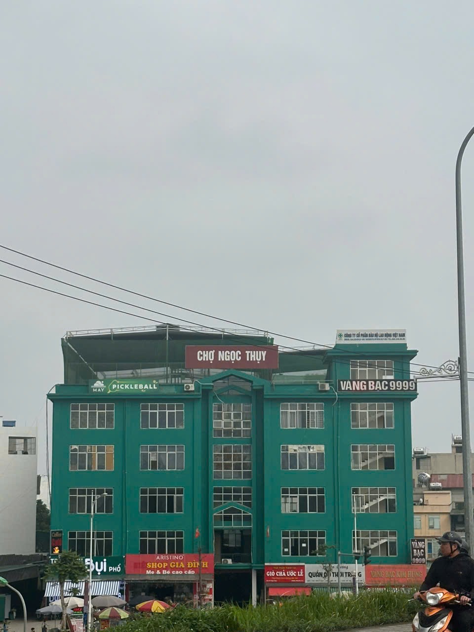 Bán nhà mặt phố Nguyễn Gia Bồng, Ngọc Thuỵ - 515m2, Mặt tiền 25m, Giá 162 tỷ