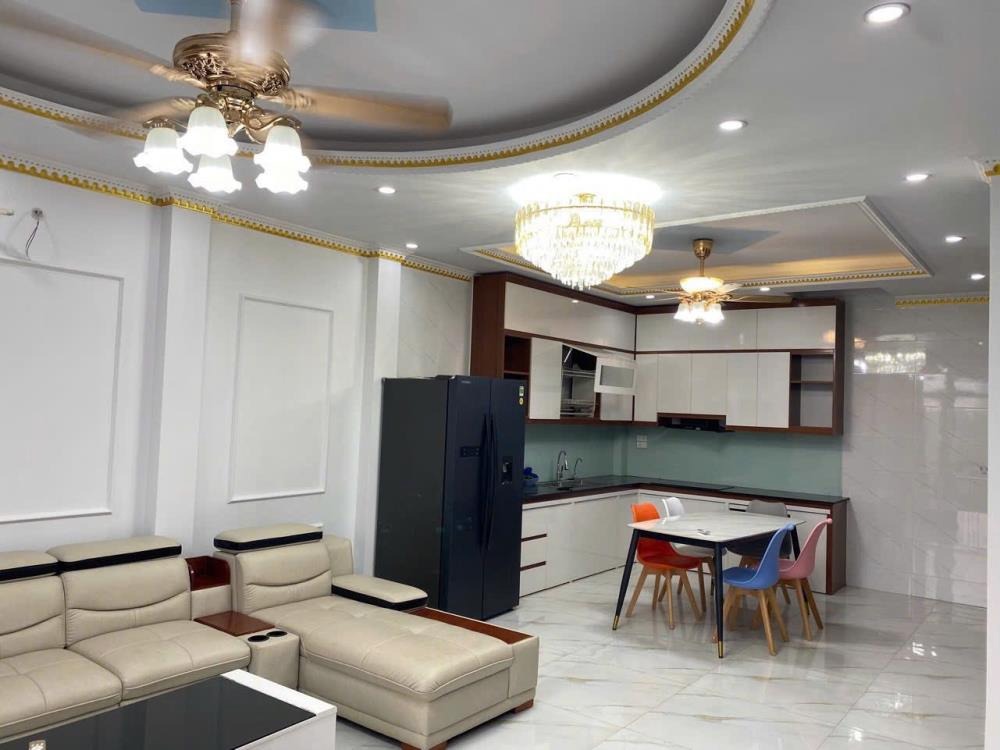 Nhà Mặt Phố Góc Kiến Hưng, Hà Đông - Kinh Doanh Sầm Uất, Giá 17 tỷ