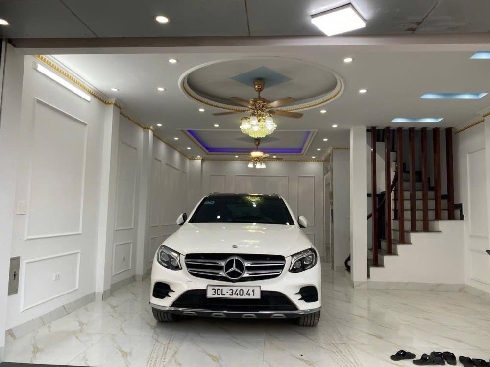 Nhà Mặt Phố Kiến Hưng - Kinh Doanh Sầm Uất - 60m2 - 17 Tỷ