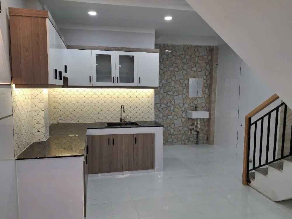 Bán Nhà Tân Phú - 55m2, 3 Phòng Ngủ, Hẻm Sạch, Giá 4.9 Tỷ