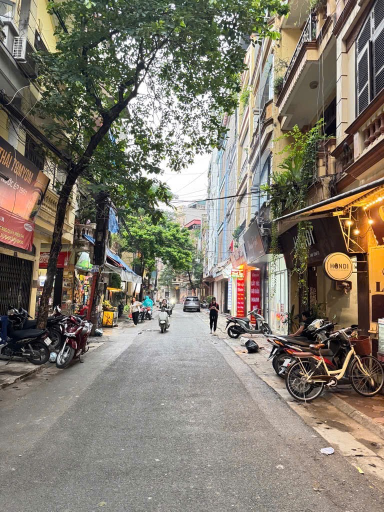 Bán nhà Hoàng Mai - 61m2, Ô Tô Vào Nhà, Kinh Doanh, Giá Tốt