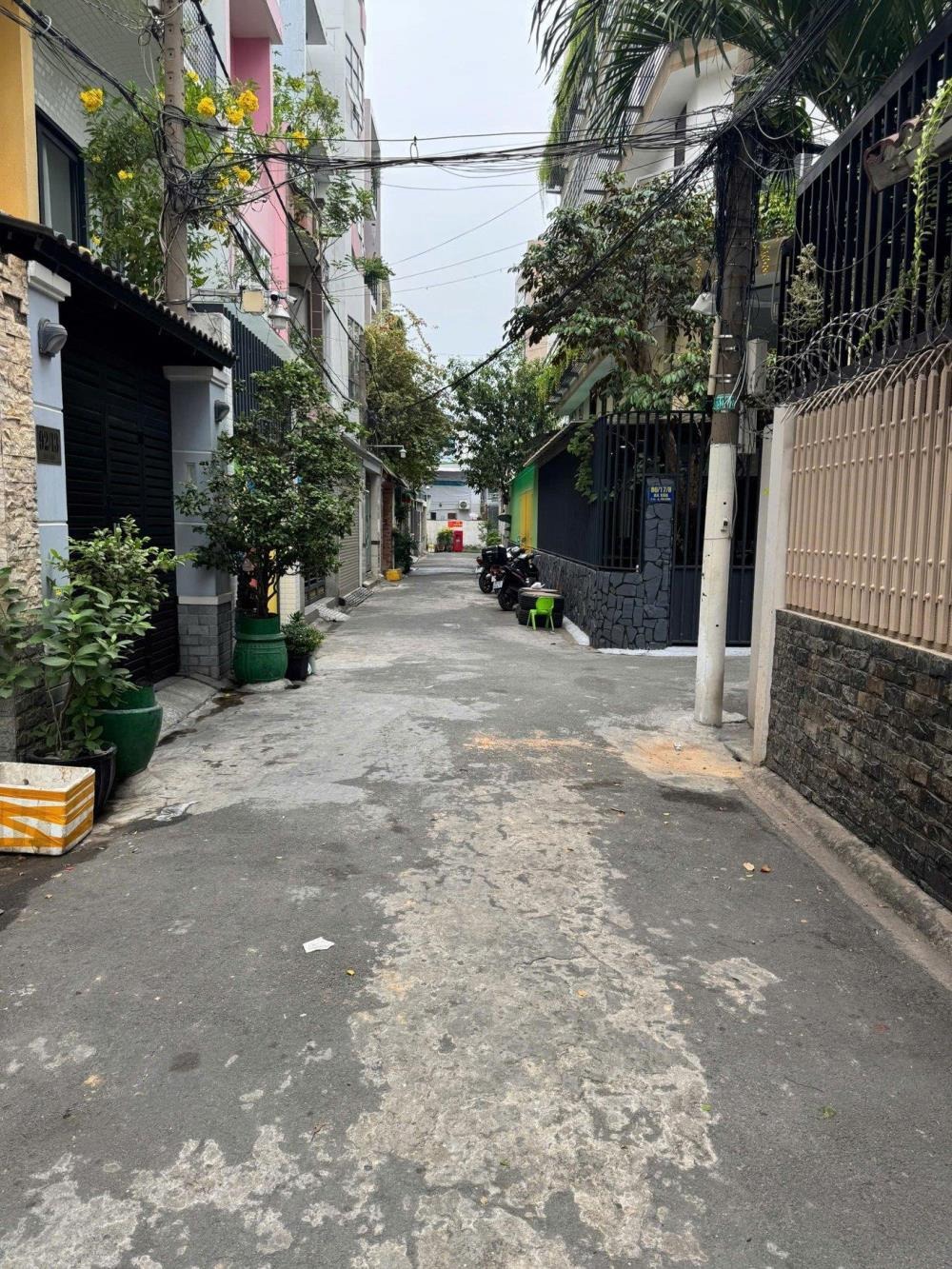 Bán Nhà 104/5 Ba Vân, Phường 14, Tân Bình - 5.1x13m, 3 Tầng, Giá 9.5 Tỷ