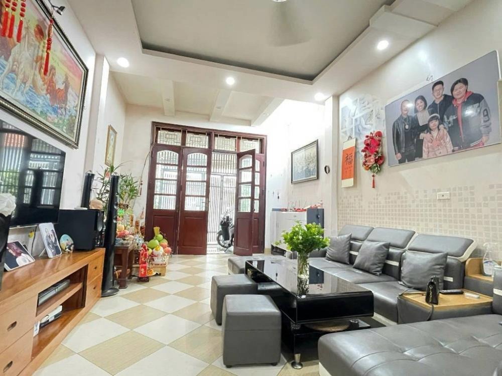 Bán Nhà Phố Kim Giang, Hà Nội - 54m2, 4 Tầng, Giá 12.2 Tỷ