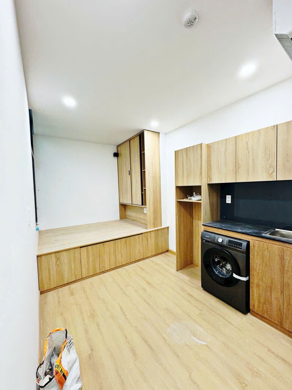 Đầu Tư Gò Vấp: Tòa Nhà 16 Căn Hộ Dịch Vụ Cao Cấp - Dòng Tiền 900 Triệu/Năm