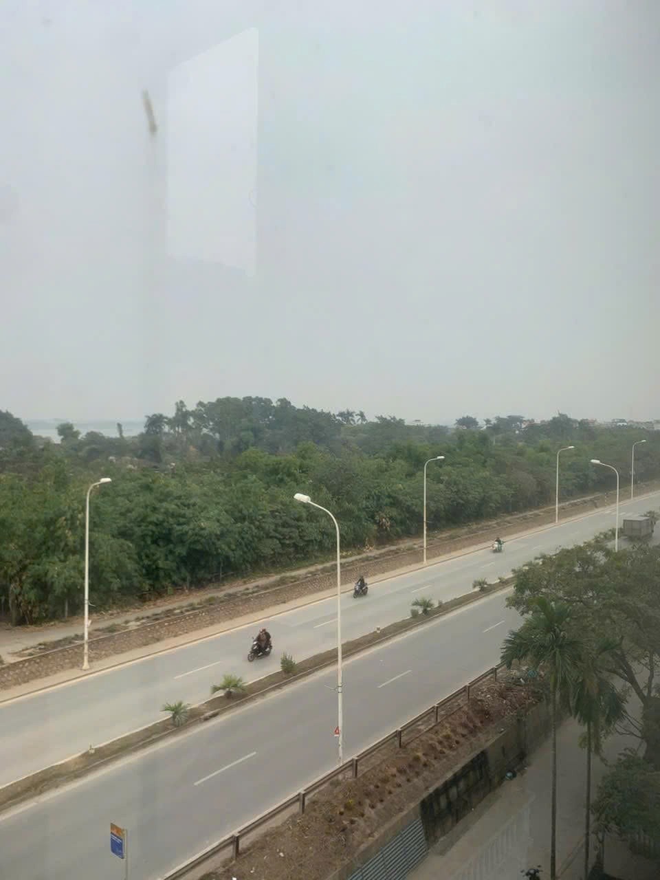 Bán Đất Mặt Đường An Dương Vương - Tây Hồ - Giá Tốt - 100 Tỷ
