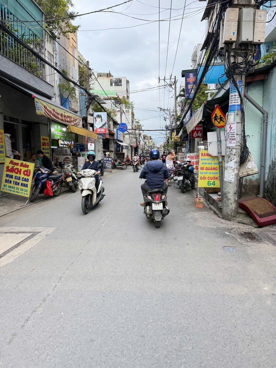 Bán Nhà 7/3 Trung Lang, Tân Bình - 5PN, 6.8 Tỷ - Vị Trí Đắc Địa