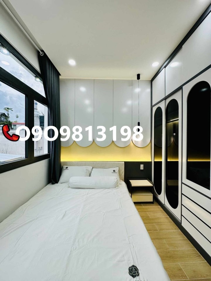 🏡 Cơ Hội Vàng Đầu Tư CHDV Nhà SHR Quận 1 - Dòng Tiền Ổn Định