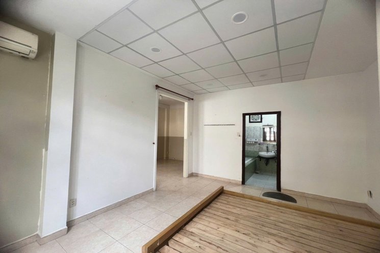 Nhà Vuông 5 tầng HXT tránh 135m2 – Hà Huy Giáp Quận 12