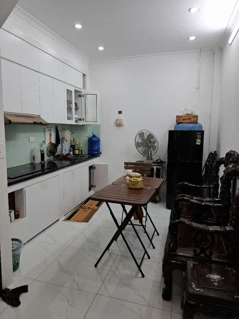 Bán nhà 5 tầng Hà Đông 34m2, Giá 6.7 tỷ - Vị trí đẹp, gần Aeon, Phenika