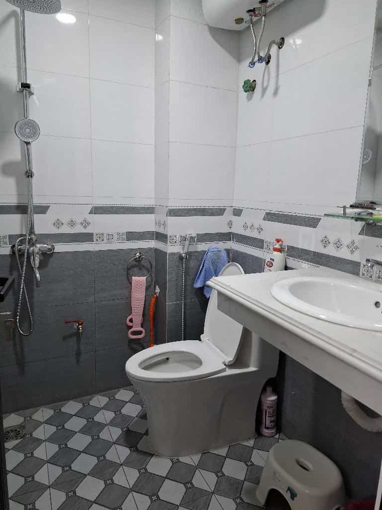 Bán nhà 5 tầng Hà Đông 34m2, Giá 6.7 tỷ - Vị trí đẹp, gần Aeon, Phenika