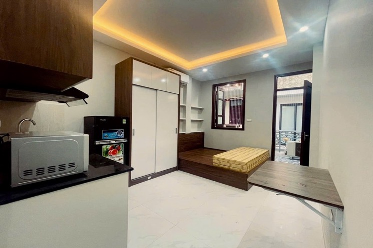 Bán căn CCMN 60m, 10 phòng khép kín full đồ, thang máy êm ru, dòng tiền ổn định, vài bước ra phố,