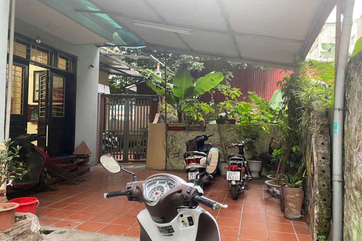 (Hiếm) Nghi Tàm - lô góc - ngõ đẹp - nông 10m oto tránh - 80m2 chỉ 21 tỷ