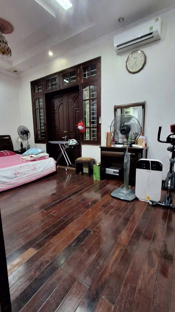 Biệt Thự Hàm Nghi - Nam Từ Liêm - 4 Tầng - Vị Trí Độc Đáo