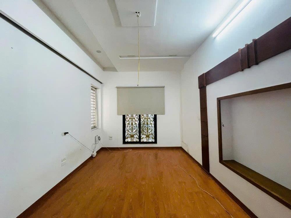 Nhà Mặt Phố Tôn Đức Thắng - 39m2 - 6 Tầng - Giá 27 Tỷ