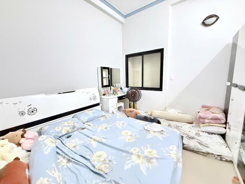 Bán Gấp Nhà Hẻm Xe Hơi Trường Chinh, Tân Bình - 4 Tầng, 6.9 Tỷ