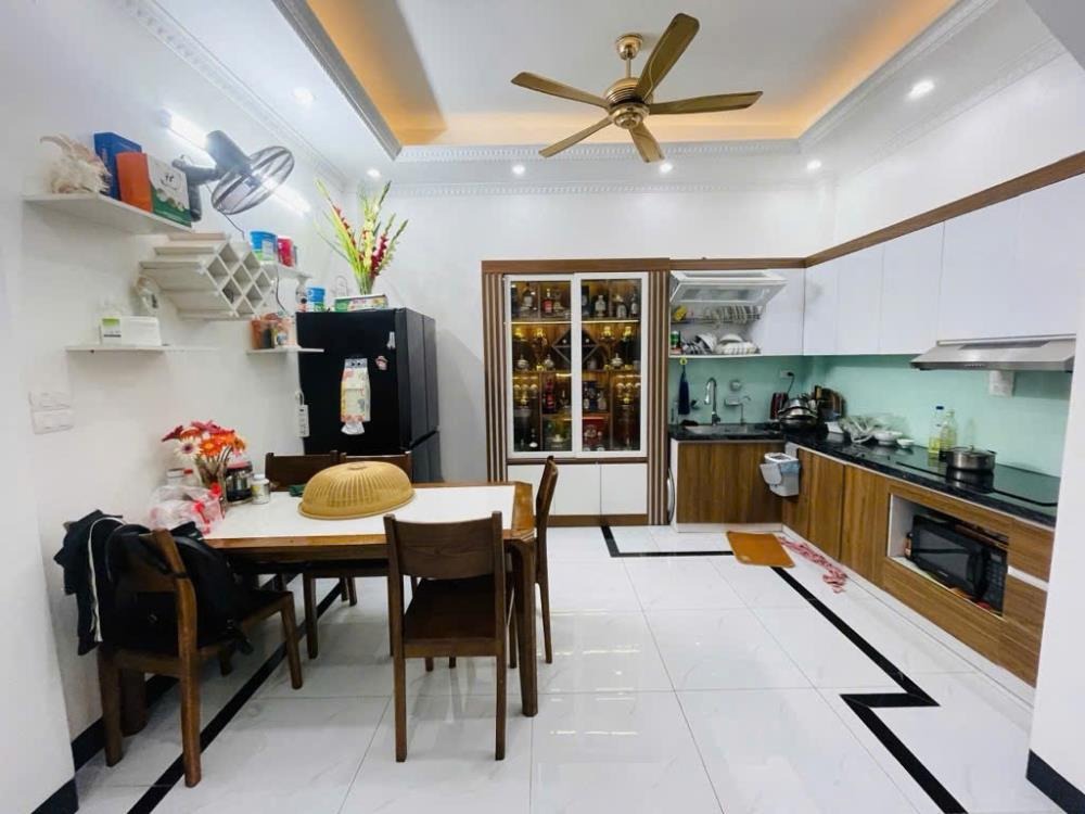 Nhà Đẹp Gần Trường Chuẩn Minh Khai A - Giá Tốt, Vị Trí Đắc Địa