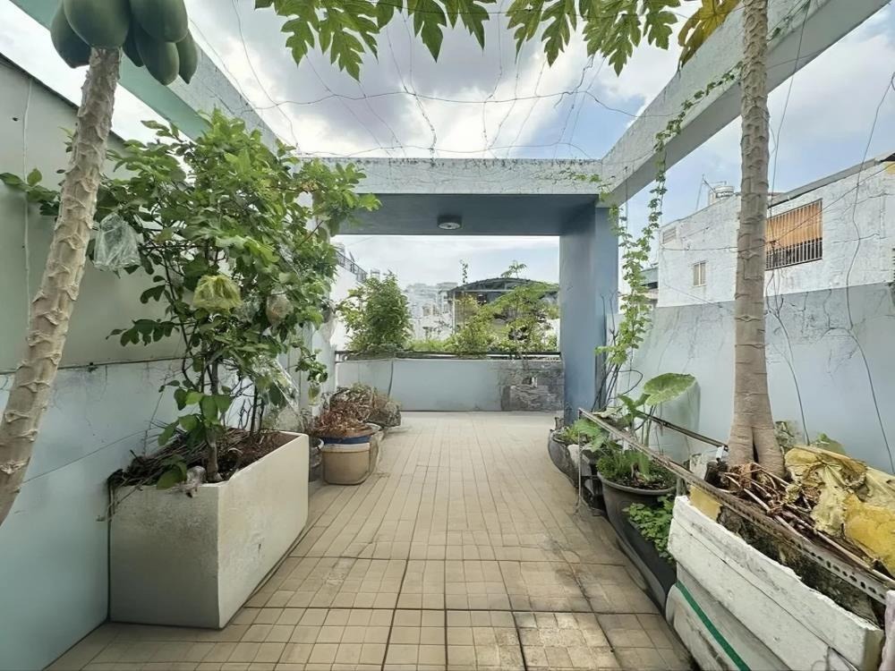 🏡 Bán nhà Quận 3 – 4 Tầng, HXH Nguyễn Đình Chiểu – 8.3 tỷ