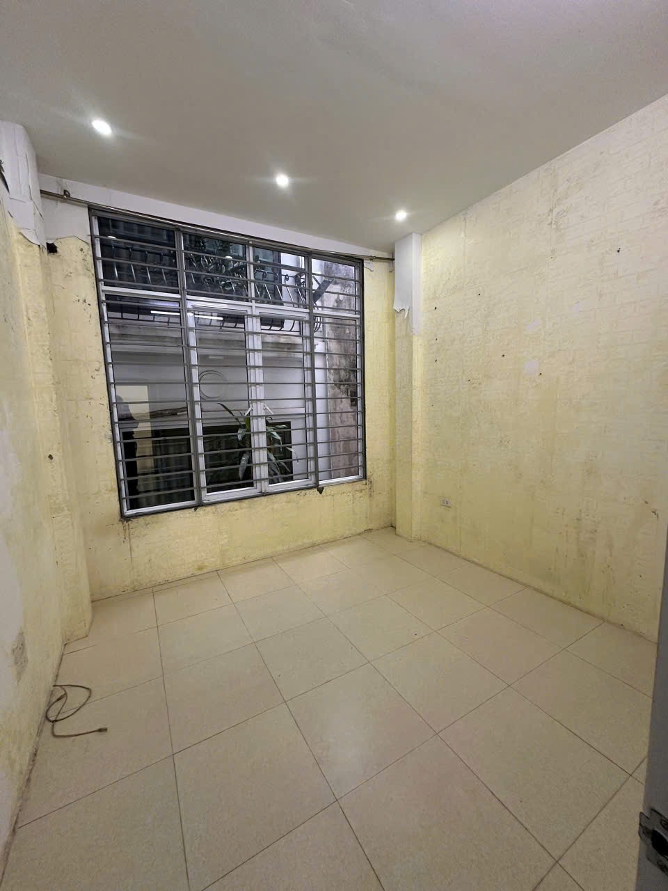 Bán nhà riêng 30m2 Yên Sở, Hoàng Mai, Hà Nội - 5.7 tỷ - Vị trí đẹp, tiềm năng lớn
