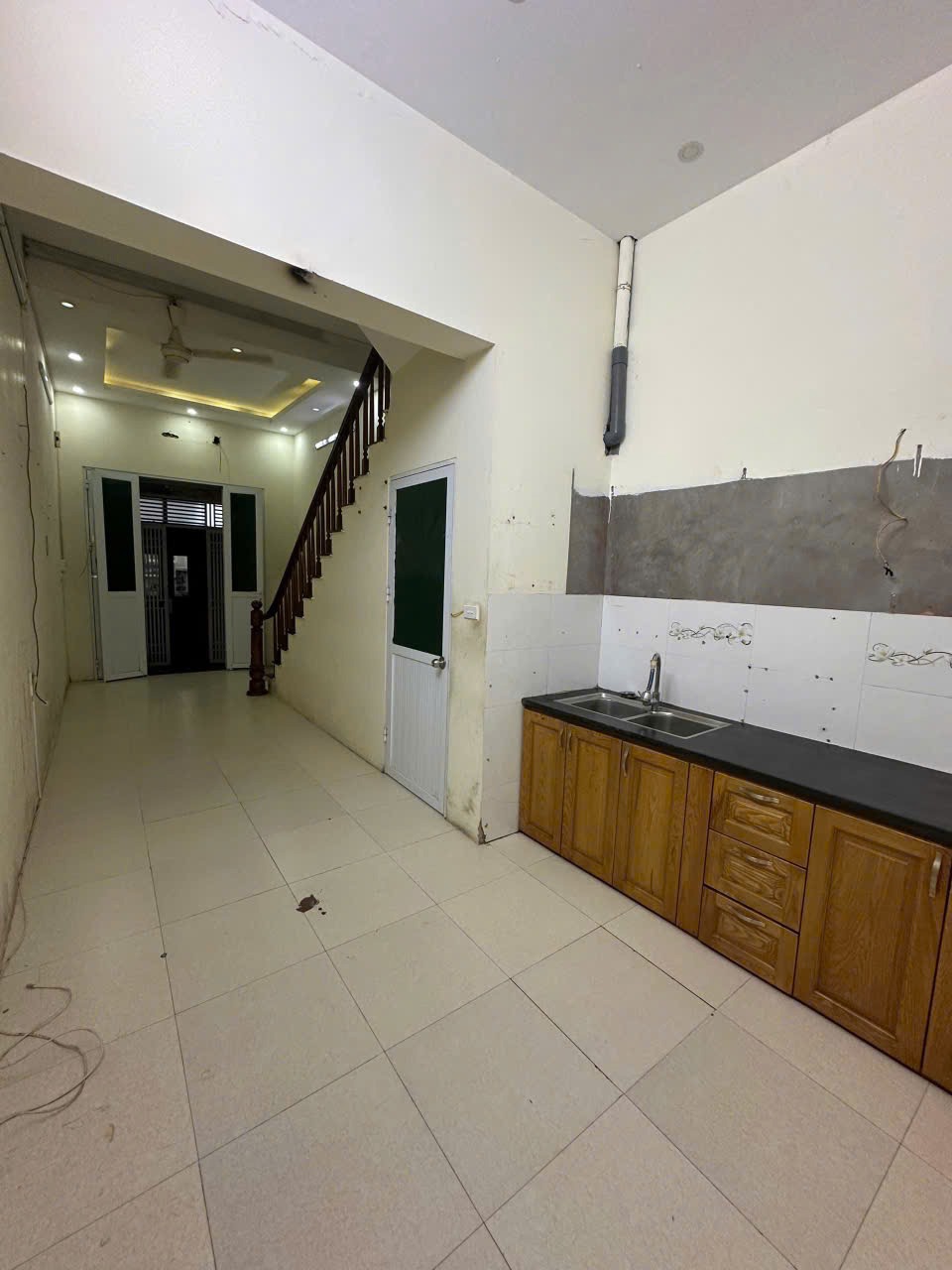 Bán nhà riêng 30m2 Yên Sở, Hoàng Mai, Hà Nội - 5.7 tỷ - Vị trí đẹp, tiềm năng lớn