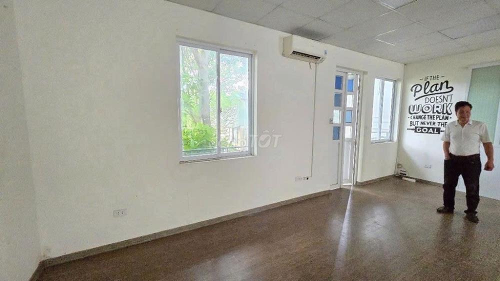 Cho Thuê Nhà 3 Tầng, Ngõ 31 Hoàng Cầu, Đống Đa - 31 Triệu/Tháng