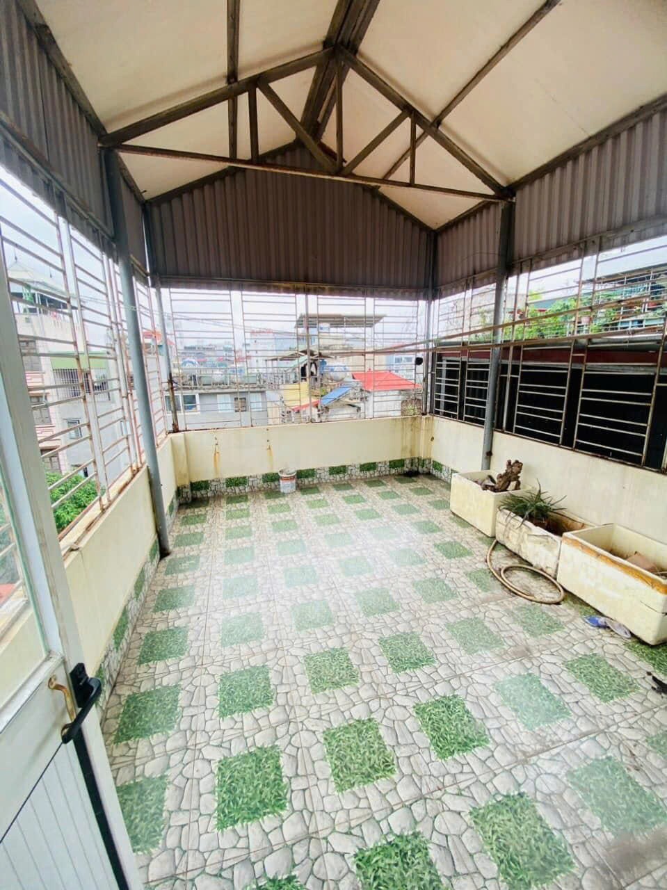 Cho thuê nhà 5 tầng, ngõ 118 Đào Tấn, Ba Đình - Giá 21tr/tháng