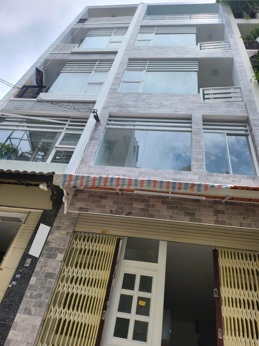 Nhà phố Phú Nhuận - 3 Lầu - Hồ Biểu Chánh - Giá 11.3 tỷ