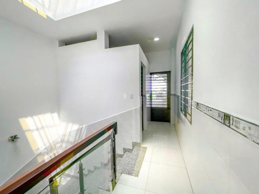 Bán nhà mặt tiền Hà Huy Giáp, Quận 12 - 10 tỷ (Thương lượng)