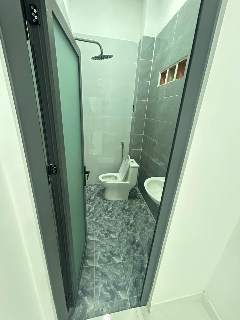 Nhà Chính Chủ Hóc Môn Sổ Hồng Riêng Giá 949 Triệu - Vị Trí Đắc Địa