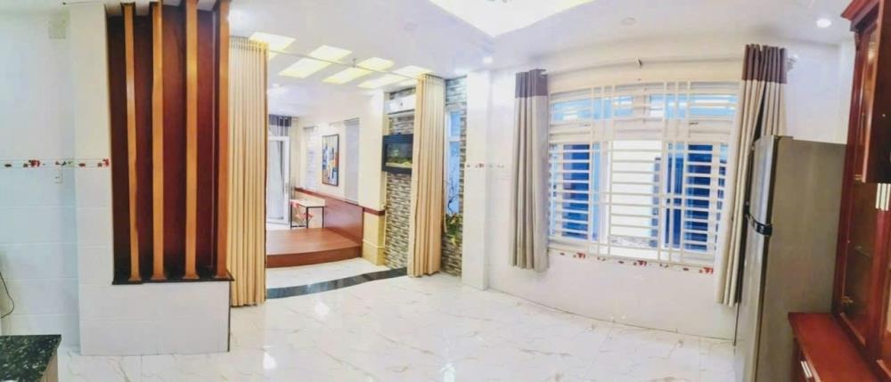 Bán Biệt Thự Góc 2 Mặt Tiền Hoàng Hoa Thám, Phú Nhuận - 18 Tỷ (6.5x13.5m)