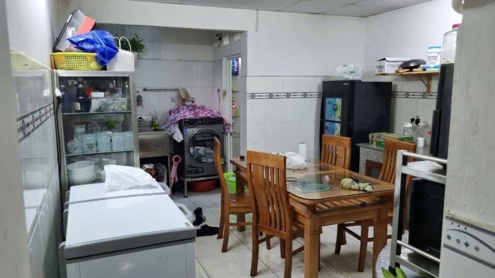 Nhà Nguyễn Sơn - 84m2 - 4PN - 7.95 Tỷ TL - Cơ Hội Vàng Đầu Tư