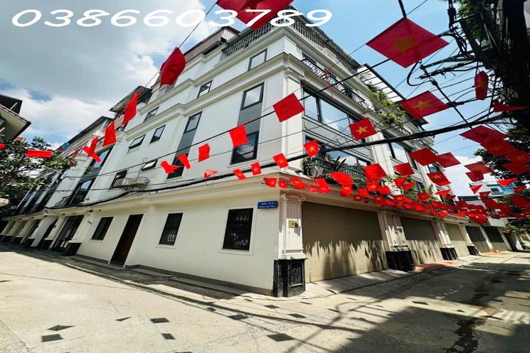 40.5m² – Ngọc Thụy – Phân Lô – MT 4m – 5 Tầng Nội Thất Full – Ô Tô Vào Nhà – Giá 10.6 Tỷ
