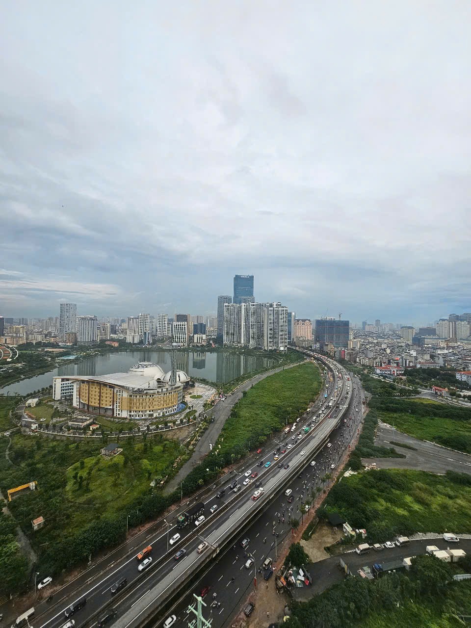 Bán Căn Hộ FLC Complex Phạm Hùng - 2PN, View Đẹp - Giá 6.2 Tỷ