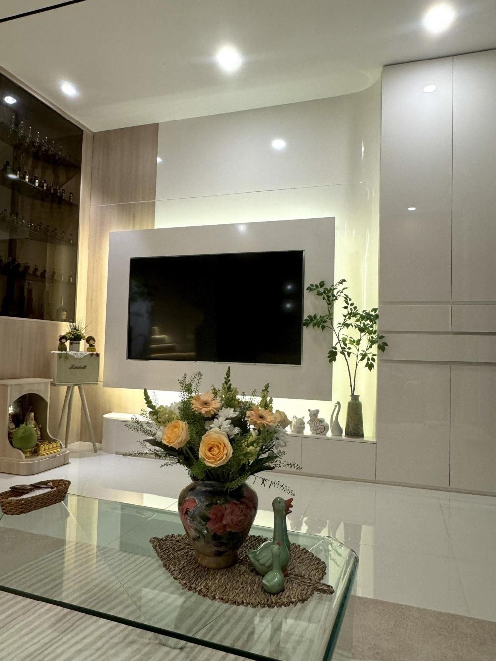 Bán nhà phân lô VIP Kim Ngưu, Hai Bà Trưng: Gara 2 Ô Tô, Ô Chờ Thang Máy