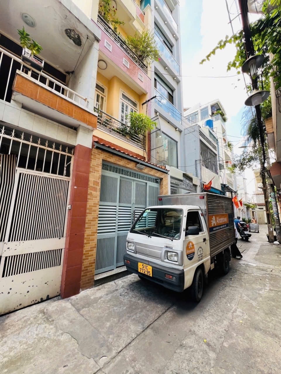 Bán nhà 5 tầng, CMT8, Quận 3 - Hẻm Xe Hơi, Nở Hậu, Thang Máy, 8.99 tỷ