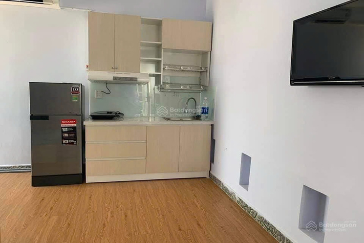 Ngay TT Q1, Bán nhà riêng Đoàn Văn Bơ, Q4 ngang 4.6m*dài 19m,93m2,chỉ với 15 tỷ