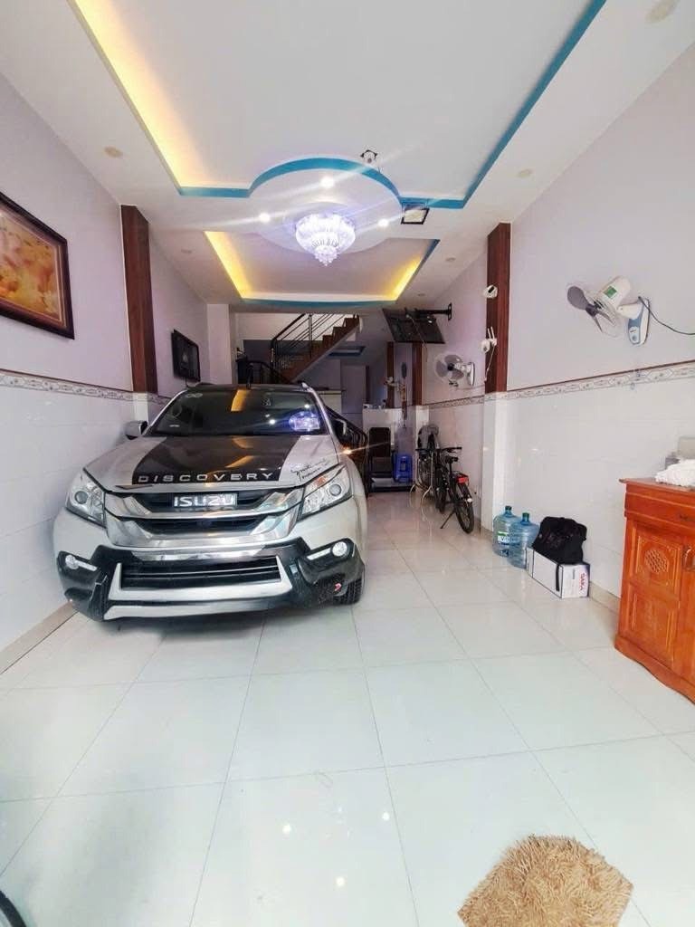 Bán nhà hẻm xe hơi Huỳnh Văn Nghệ, Gò Vấp - 72m² - 3 Tầng - Giá 6.7 Tỷ