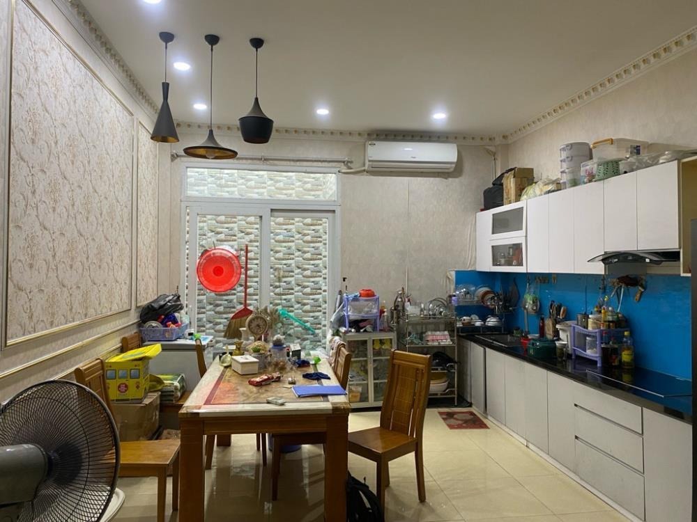 Bán nhà 4 tầng, 50m2, Thành Thái - Xe hơi đón tận nhà, Giá 8.2 tỷ