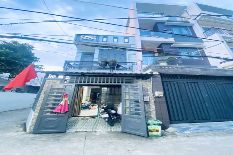 Nhà Lô 3Góc HXH Sát Chợ Bình Thành 64m² (4x16m) trệt+lầu, 2PN Giá 4,6T