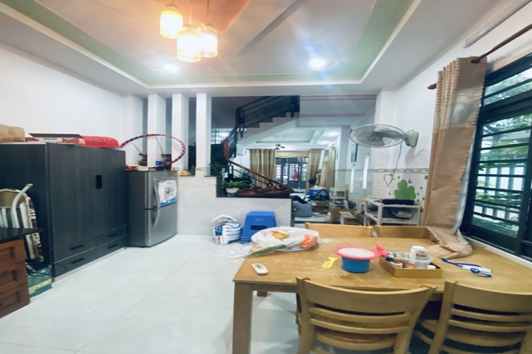 Nhà Lô 3Góc HXH Sát Chợ Bình Thành 64m² (4x16m) trệt+lầu, 2PN Giá 4,6T
